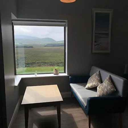 Achill Surf Centre Vandrerhjem *