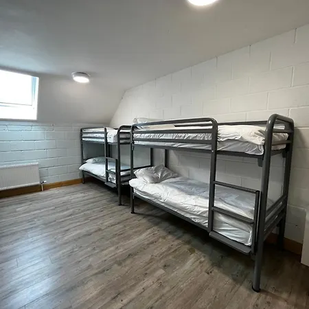 Hostel Achill Surf Centre *