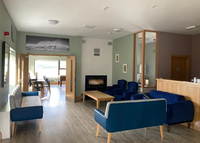 Achill Surf Centre *