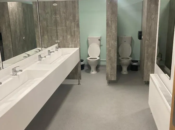 Achill Surf Centre *