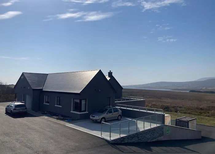 Achill Surf Centre *