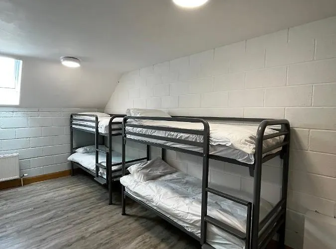 Achill Surf Centre Hostel *